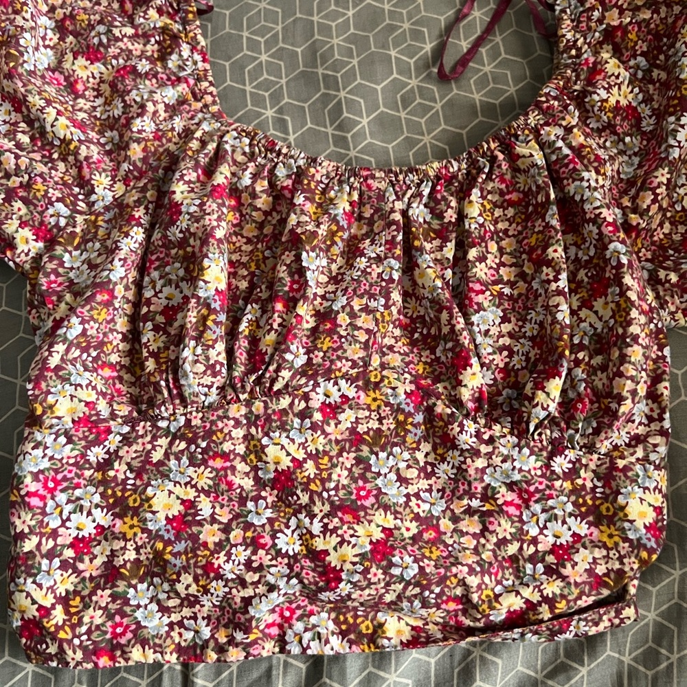 Floral crop top
